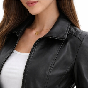 Chaqueta de Cuero Genuino Negra para Mujer, Corte Ajustado, Casual, Otoño/Invierno, con Botones y Calefacción, Prenda Exterior Cómoda de Primera Calidad - Product Image 4