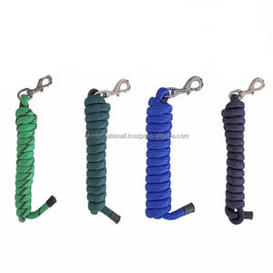 Cuerda de algodón para caballos con mosquetón chapado en latón para vendaje en establos - Product Image 1