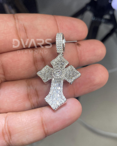 จี้กางเขนประดับเพชรโมอิสซาไนต์ เครื่องประดับทางศาสนา เงินแท้ 925 จี้ฮิปฮอป จี้กางเขน ของขวัญคริสเตียน จี้แบบกำหนดเองได้ - Product Image 1