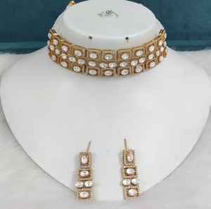 Conjunto de gargantilla de latón y moissanita de calidad premium con cuentas Polki e Hydro Beads, joyería minimalista perfecta para bodas y fiestas. - Product Image 2