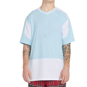 Camiseta de manga corta con cuello en V para hombre, en bloques de color azul claro y blanco, de corte regular, estilo casual, tejida, transpirable, de algodón. - Product Image 3