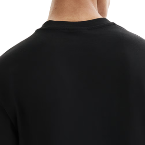 เสื้อยืดผู้ชายทรงหลวมพรีเมียมคอตตอน แขนสั้น คอกลม นุ่มสบาย สไตล์ลำลอง รับผลิตแบบ OEM ODM จากโรงงาน - Product Image 4