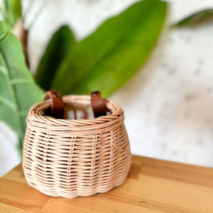 Panier de vélo en rotin tressé le plus vendu, support de guidon avant pour enfants, boîte d'organisation décorative pour vélo d'extérieur - Product Image 1