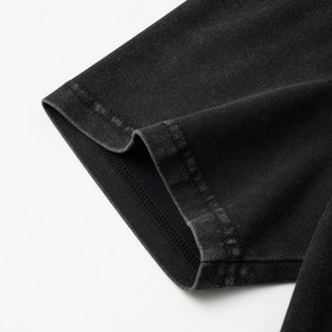 Chemises Oversize Homme Personnalisées en Maille Délavée à l'Acide avec Strass, Manches Courtes, en Polyester/Coton Écologique, Style Streetwear Premium, Vente en Gros - Product Image 3