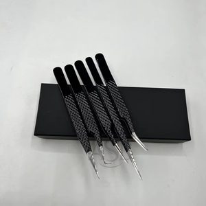 Pinces à cils professionnelles en acier inoxydable noir brillant, logo personnalisé, testées à la main, qualité supérieure, pour extensions de cils - Product Image 3