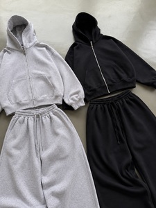 Ensemble survêtement unisexe personnalisé avec sweat à capuche zippé et pantalon de jogging large en molleton oversize, deux pièces décontractées, style streetwear et loungewear - Product Image 2