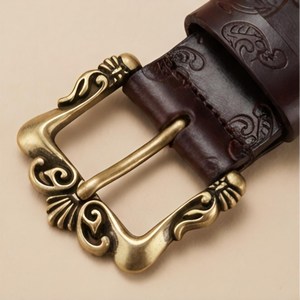 Cinturón de Cuero Genuino de 1.5 Pulgadas con Logotipo Personalizado, Correa con Hebilla de Bloqueo Automático, Producto Personalizable - Product Image 4