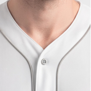 เสื้อเบสบอลผู้ชายแบบกระดุม คอวี แขนสั้น ผลิตจากโพลีเอสเตอร์ 100% - Product Image 5