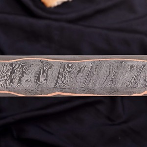 Espada Vikinga de Cobre Damasco Hecha a Mano – Espada Medieval Forjada a Mano para Exhibición, Regalo para Colgar en la Pared, Regalo para Boda, Espada de Cumpleaños - Product Image 3