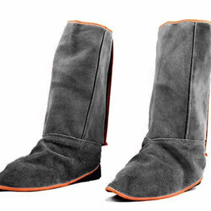 Chaussures de sécurité industrielles longues en cuir de vachette pleine fleur, imperméables, ignifuges et anti-étincelles pour le soudage sur le lieu de travail - Product Image 6
