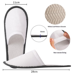 Chaussons d'hôtel jetables personnalisés avec logo, écologiques, pour hôtels 3 à 5 étoiles, chaussons d'intérieur pour invités d'hôtel et de spa - Product Image 1