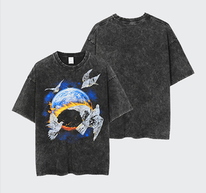 Camiseta Gráfica Vintage Desgastada para Hombre, Oversize, Negra Lavada con Detalle de Agujeros, Estilo Urbano Casual de Algodón para Verano - Product Image 1
