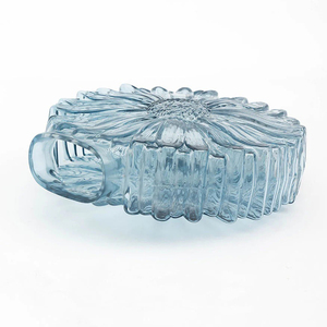 Jarrón de Vidrio de Diseño Premium con Motivo de Girasol para Arreglos Florales, Centro de Mesa y Decoración de Interiores - Product Image 4