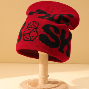 Bonnet tricoté unisexe OEM personnalisé de haute qualité 100 % acrylique, avec étiquette tissée teinte à la lettre, pour l'hiver, le ski et le pêcheur, modèle adulte courant - Product Image 3