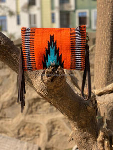 Bolso de mano de cuero con herramientas aztecas hecho a mano Real para mujer, manta de sillín, cartera con flecos, bolso de mano de cuero con herramientas de alta calidad - Product Image 5