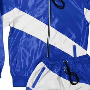 Ensemble de survêtement imprimé grande taille à blocs de couleur bleu et blanc, avec sweat à capuche zippé à manches longues et short sportif, en polyester mi-lourd, pour l'automne - Product Image 3