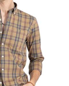 Camisa a cuadros de algodón para hombre, color marrón camel y azul, manga larga, con botones, estilo casual, corte personalizado de fábrica OEM. - Product Image 2