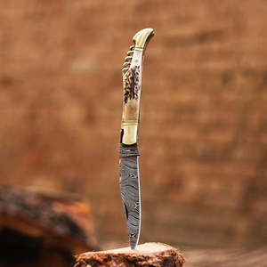 Couteau de poche multifonctionnel de style Laguiole en acier Damas artisanal de qualité supérieure, manche en corne de cerf, lame pliante, OEM ODM - Product Image 2