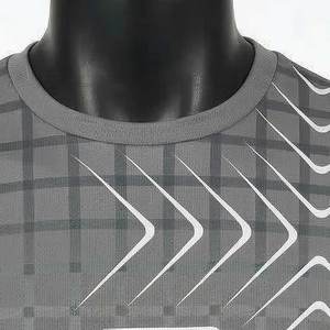 T-shirts pour hommes de style professionnel, personnalisés avec logo, imprimés par sublimation, 100% coton, séchage rapide, légers et respirants - Product Image 4