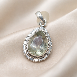 Colgante de cuarzo limón natural en forma de lágrima, plata de ley 925, hecho a mano, estilo vintage, joyería con piedras preciosas, regalo para mujer, regalo de Navidad - Product Image 3