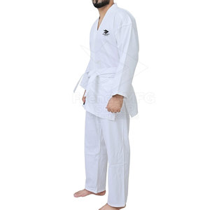 Traje de Karate Ligero 100% Algodón Ecológico con Tela Transpirable para Movimiento Dinámico y Entrenamiento Duradero - Product Image 3