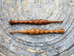 Aguja de Crochet de Madera Premium con Acabado Liso y Sin Desgarros que Garantiza un Rendimiento Duradero, Confiable y de Larga Duración - Product Image 2