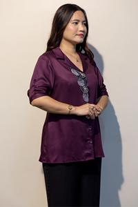 Camisa EURELLA Wine Giza de Algodón Premium y Elegante para Mujer, Compre Directamente del Proveedor a Precio de Fábrica - Product Image 2