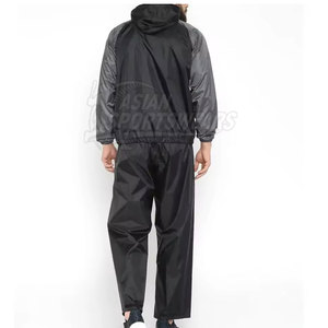 Ensemble coupe-vent de haute qualité pour homme, style streetwear urbain, tenue décontractée moderne, en vente - Product Image 4