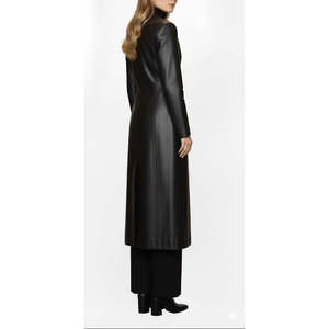 Manteau long en peau de mouton noir de luxe pour femme Leathertex, rembourrage en laine, élégant, avec détail volanté, fait main, pour l'hiver - Product Image 2