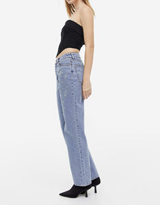 กางเกงยีนส์เดนิมทรงขาบานคุณภาพพรีเมียมสำหรับผู้หญิง ดีไซน์ทันสมัย ซิปหน้า ราคาส่งออกถูก - Product Image 3