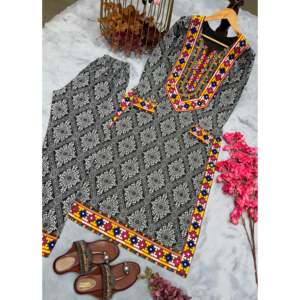 Conjunto de Fiesta Estilo Bohemio, Talla XL, Estampado Digital con Bordado - Product Image 3