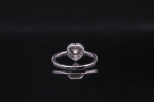 Bague de luxe Hip Hop Moissanite Grand Crown Iced Out avec DEF 0,5 carat plaqué argent - Product Image 4