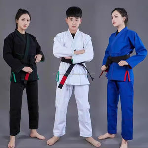 Uniforme de karaté gi personnalisé, meilleure qualité, vêtements d'arts martiaux lourds, stock d'uniformes de karaté à bas prix - Product Image 1