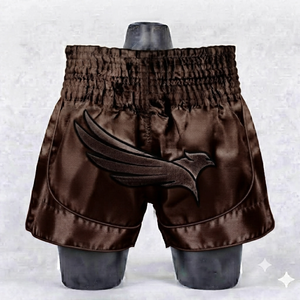 Shorts de Muay Thai en satin doré de qualité supérieure, prix d'usine en gros, avec application d'ailes, pour adultes unisexes, pour la boxe. - Product Image 6