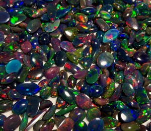 Opale noire fumée traitée naturelle d'Éthiopie, taille 6-9mm, pierre précieuse cabochon en vrac, pierre de naissance d'octobre, formes mélangées, Hasnain - Product Image 5