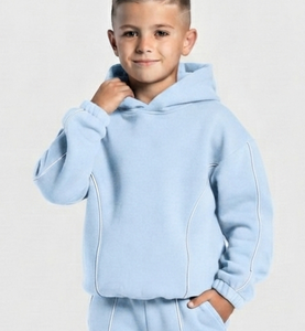 Ensemble de survêtement pour garçons, bleu ciel, coupe oversize, avec sweat à capuche en molleton de coton et pantalon de survêtement à jambes larges, personnalisable (Contrastline), Fabricant OEM & ODM - Product Image 3