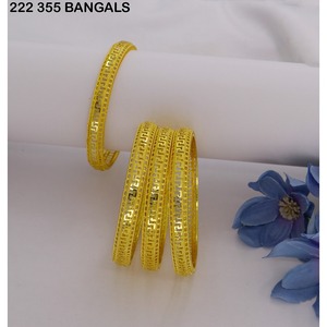 <b>Indian</b> Dubai style Jewelry Geometric Trendy Wholesale <b>Bangles</b> Dubai Collection Gold Plated Copper Alloy Stylish Fashion <b>Bangle</b> i - Product Image 3