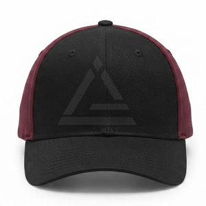 Casquette de baseball ajustée de qualité supérieure avec design brodé personnalisé, forme structurée, visière incurvée et tissu athlétique respirant - Product Image 3