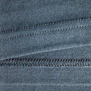 เสื้อโปโลผู้ชายลายทางสไตล์ใหม่ ผ้าคอตตอนผสม แขนสั้น สำหรับกอล์ฟ รับผลิตตามแบบ (OEM) ขายส่ง - Product Image 5