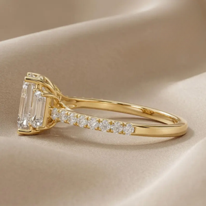 High Quality Emerald Cut Lab Grown Diamond Three Stone Ring for Wedding Engagement VVS VS Fine Ring at Affordable Price - Product Image 4