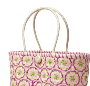 Sac à main et fourre-tout tendance en plastique tressé à motif étoile géométrique, fait main, idéal pour l'été, la plage et les vacances - Product Image 3