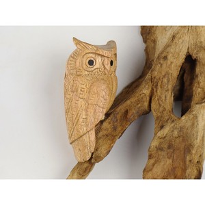 Superbe sculpture murale en bois d'hibou faite à la main, décoration rustique, art animalier sculpté, ornement pour salon - Product Image 6