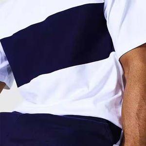 Ensemble T-shirt et short pour homme, style unique, léger et respirant, OEM personnalisé, en coton pour l'été - Product Image 5