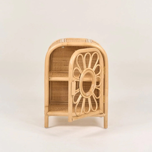Gabinete de Almacenamiento de Ratán Tejido a Mano con Diseño Floral en la Puerta, Acabado Natural para Decoración de Cuarto Infantil y Almacenamiento Organizado - Product Image 2