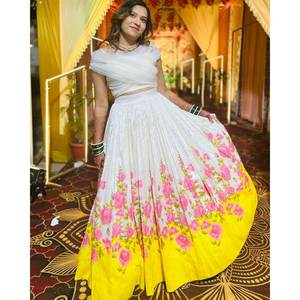 Hermosos conjuntos de mujer Lehenga Choli con estampado floral para ropa de fiesta - Product Image 1