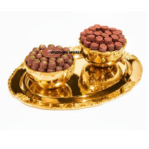 Plateau fini or brillant avec deux coupelles à chocolat, coupelle à bonbons de haute qualité, design élégant, coupelle à chocolat classique et stylée. - Product Image 1
