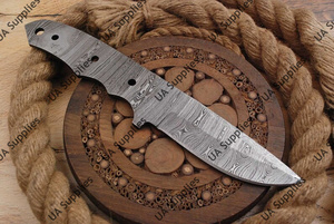 Cuchillos Utilitarios de Acero Damasco Superior, Hoja de Punta Caída con Borde Biselado, Profesionales para Caza y Camping al Aire Libre, Soporte OEM - Product Image 2