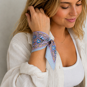 Pañuelo Cuadrado de Algodón con Estampado Floral, Multifuncional, para el Verano, Cubre Rostro, Pañuelo de Moda - Product Image 1