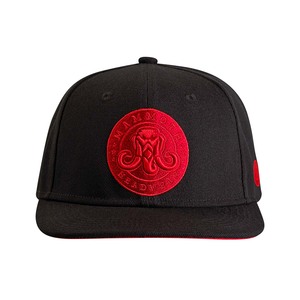 Casquette Snapback Ajustable Personnalisée de Qualité Supérieure, Visière Plate Classique, Matériaux de Qualité Supérieure, Respirante, pour un Usage Quotidien - Product Image 3