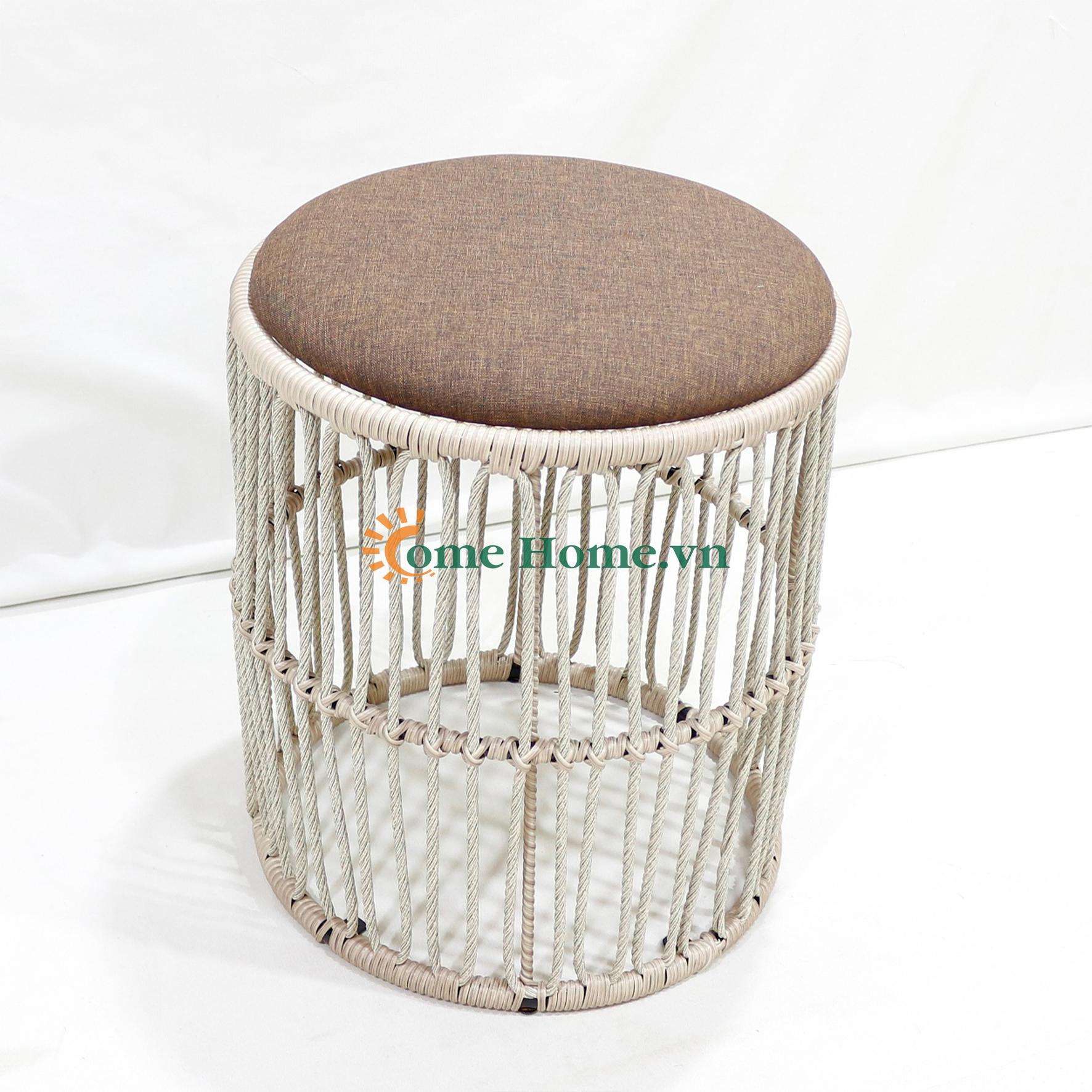 สีเทาเข้ม